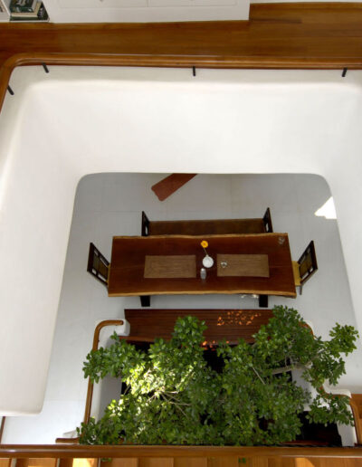 White and Wood Villa Interiors 15